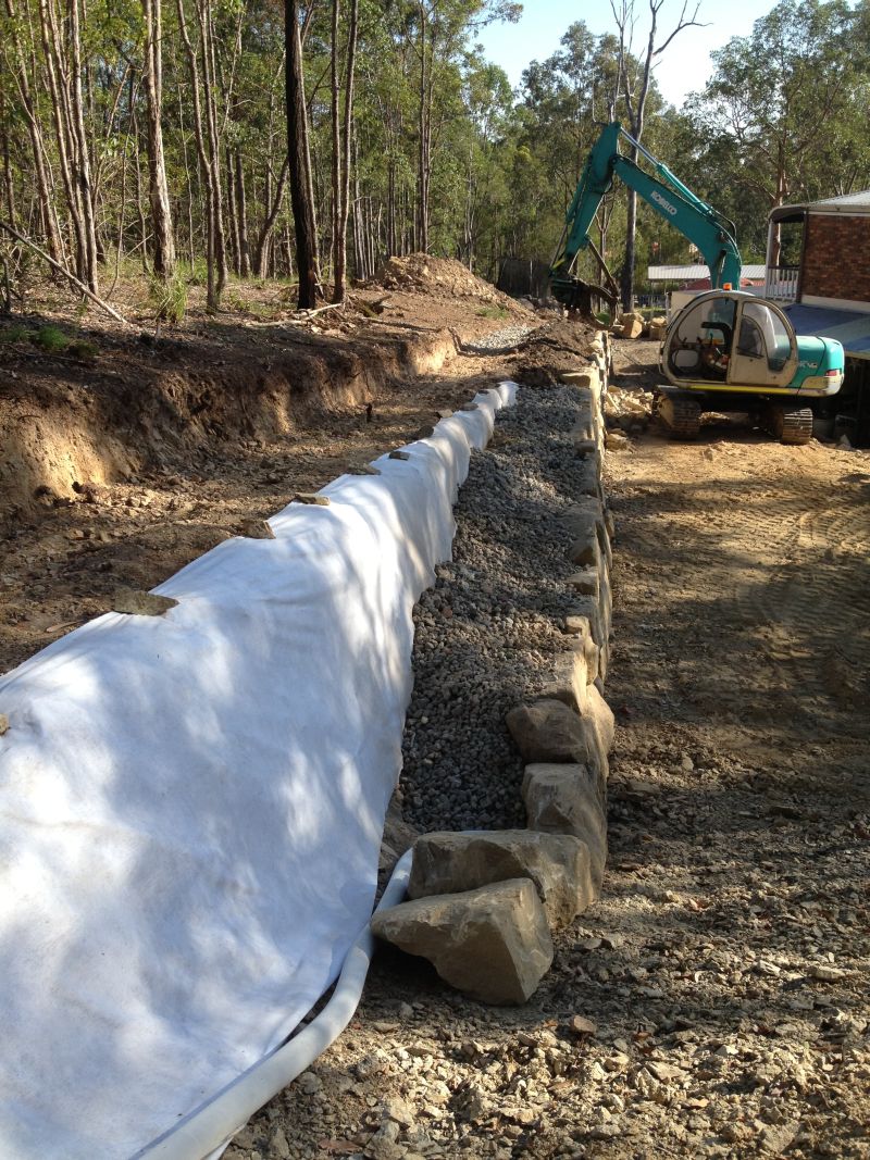 Building rock wall